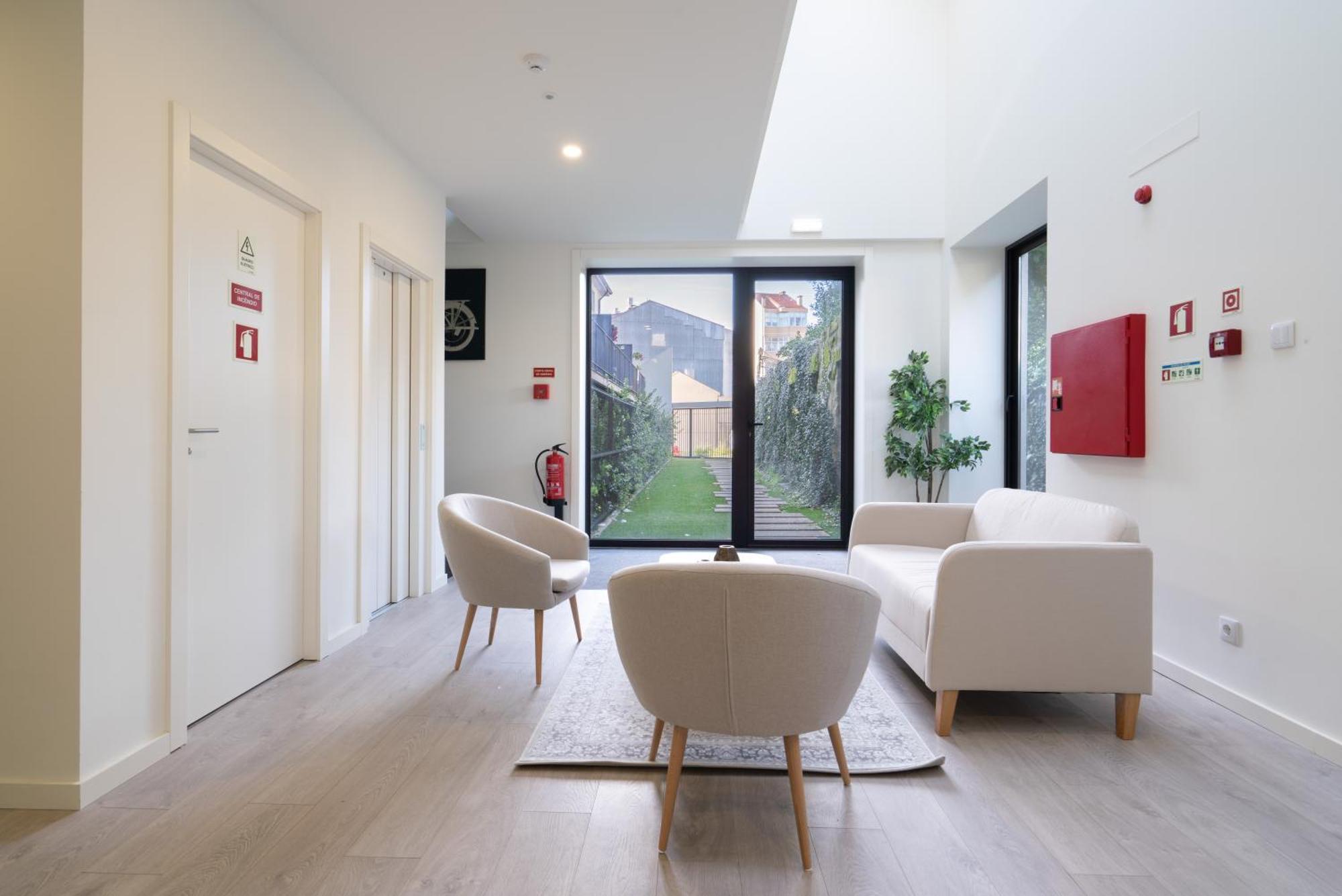Host Wise - Central Private Flats - Terrace Porto Buitenkant foto