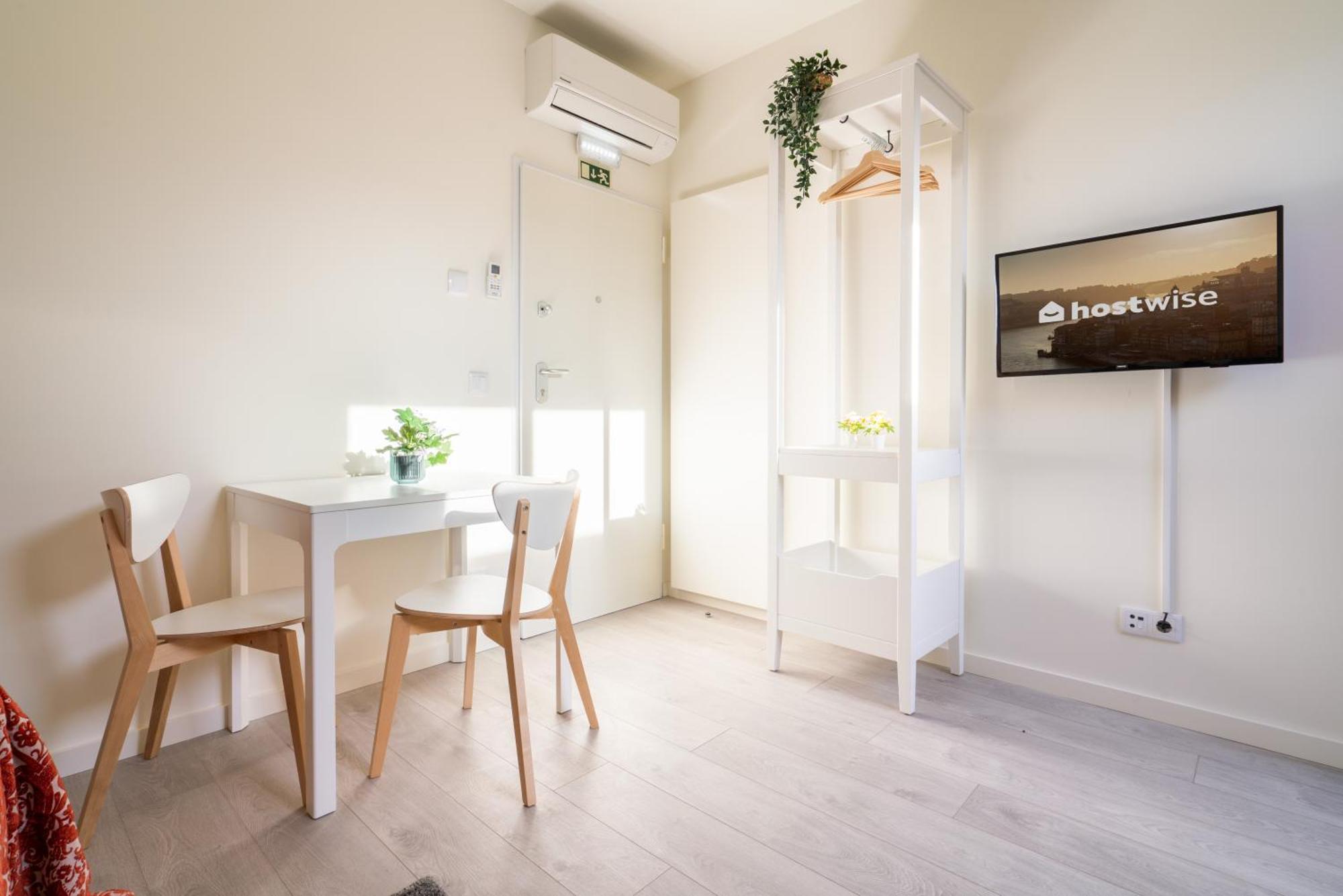 Host Wise - Central Private Flats - Terrace Porto Buitenkant foto